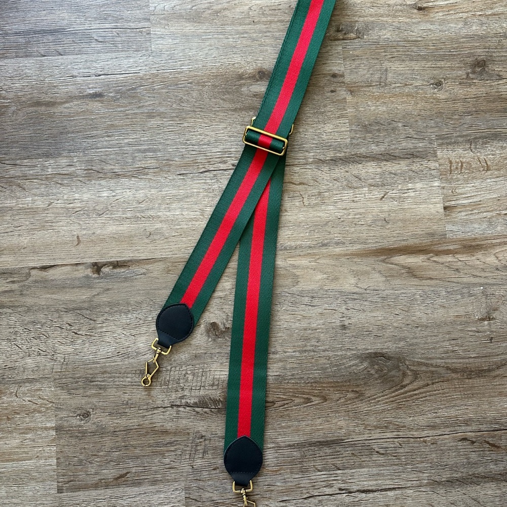 Gucci Green and Red Strap with Gold Hardware - Picture 2 of 3